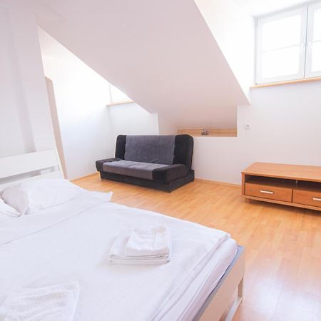Podwale Str Large Flat In The Heart Of Old Town Apartamento Varsóvia Exterior foto